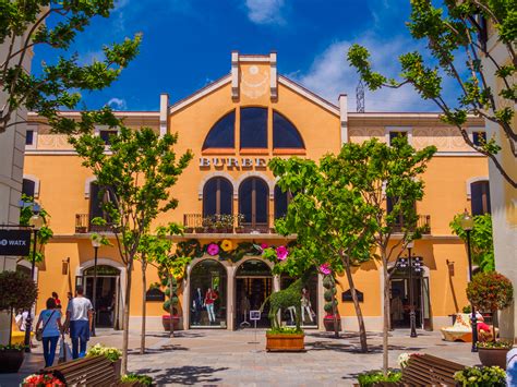 barcelona outlet la roca village.